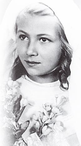 ПЕРВОЕ причастие (1947 г.)