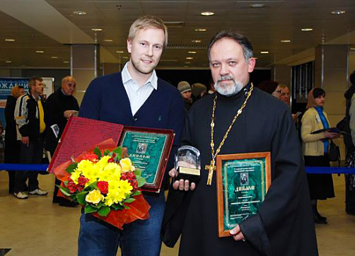 СВЯЩЕННИК АЛЕКСАНДР ДЬЯЧЕНКО и руководитель издательства «Никея» Николай Бреев