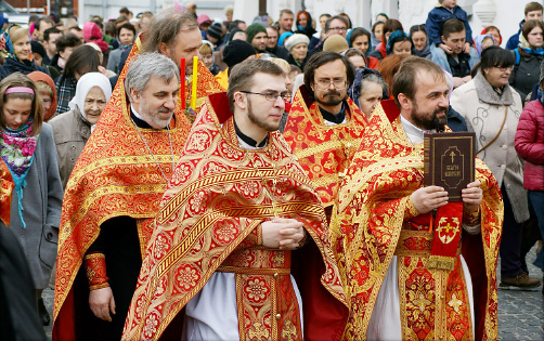 ПАСХАЛЬНЫЙ крестный ход