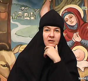 МАТУШКА Нина